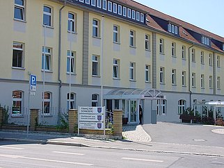 finanzamt_sonneberg.jpg Außenansicht des Finanzamtes Sonneberg