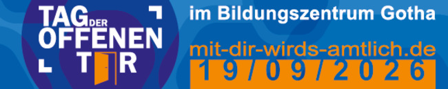 Banner mit dem Schriftzug Tag der offenen Türen